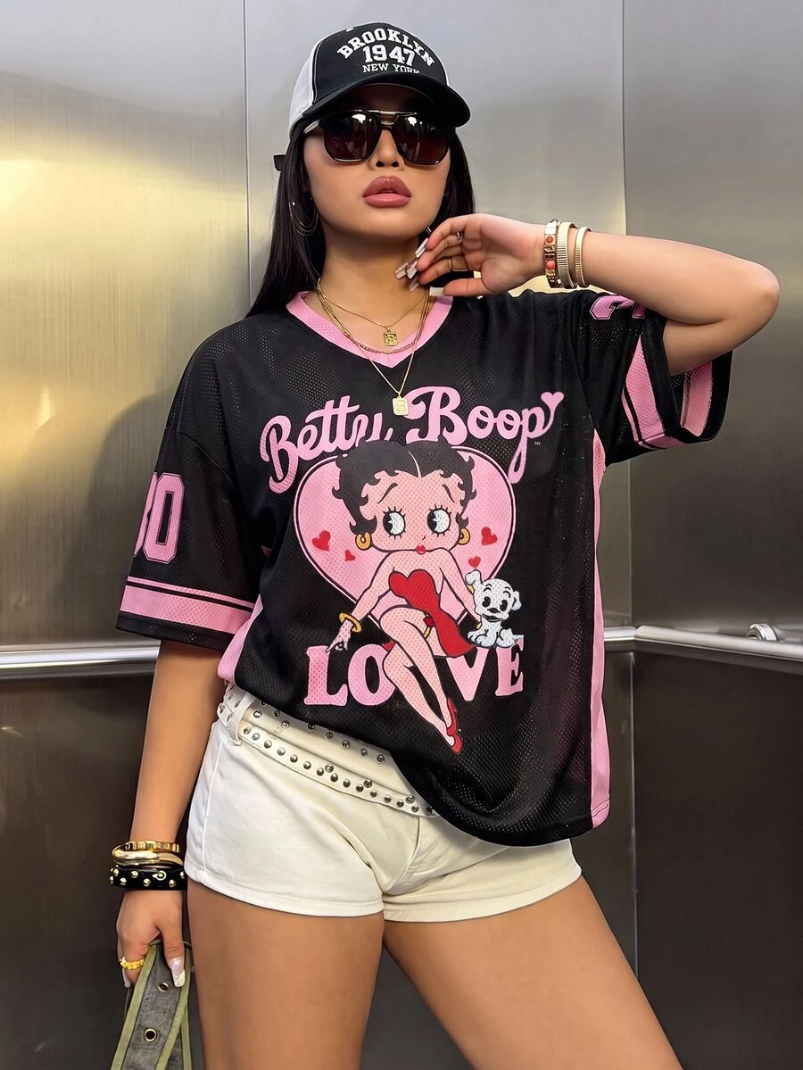Betty Boop x SHEIN Plus Size Casual Black Semi Sheer Knitted Fabric V Neck Long T-Shirt With Letter Print Half Sleeve Drop Shoulder And Pointelle Details - Black - View 1