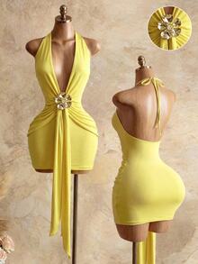Mistrie Women's Yellow Metal Decor Tie-Up Neck Halter Mini Dress,Elegant Summer Solid Color Club Club Night Night Party,Techno Rave Special Occasion Dresses - Yellow - View 3