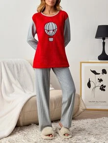 SHEIN Women Hot Air Balloon Applique Plush Panel Ribbed Long Sleeve Top And Matching Pants 2 Pieces Casual Pajama Set - Red - View 3