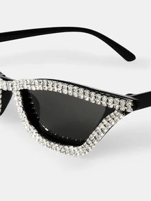 Aravennia 1pc Handmade Rhinestone-Set Cat Eye Shaped Ladies' Fashion Glasses - Black Frame Gray Film - View 7