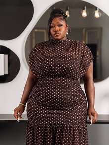 CurvyTilda 大尺碼女款優雅精緻浪漫迷人時尚情人節約會度假婚禮賓客度假風網紗透視假兩件式棕色長洋裝 - 棕色 - 查看 2