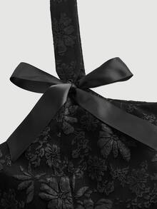 SHEIN MOD Plus Size Women Floral Jacquard Black Camisole Tank Top,Valentine's Day - Black - View 5