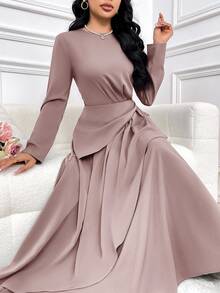 Veilorie Gaun Maxi Elegan Wanita Warna Polos Leher Bulat Lengan Panjang dengan Hiasan Rumbai di Bagian Bawah - Dusty Pink - View 5