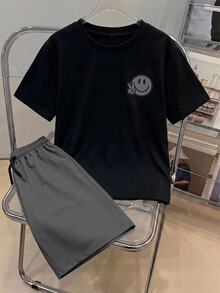 SHEIN 2件組 青少年男孩時尚黑色T恤與綠色短褲休閒套裝 - 灰色 - 查看 4