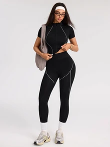 SHEIN Dewbera Women's Zipper Front Short Sleeve Top And Leggings Sports Set - Black and White - View 6