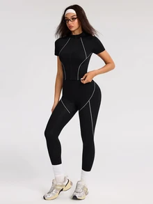 SHEIN Dewbera Women's Zipper Front Short Sleeve Top And Leggings Sports Set - Black and White - View 7
