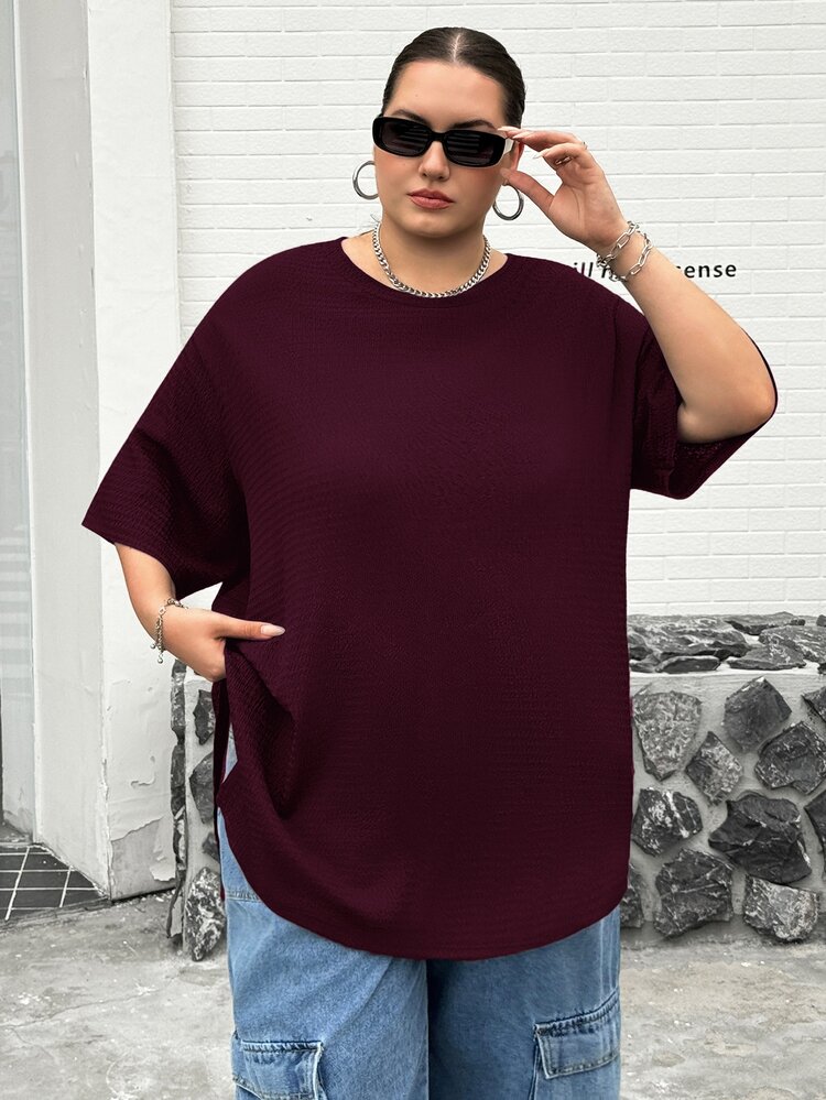 SHEIN CURVE+ Plus Size Casual Textured Short Sleeve Side Slit T-Shirt - Burgundy - View 4