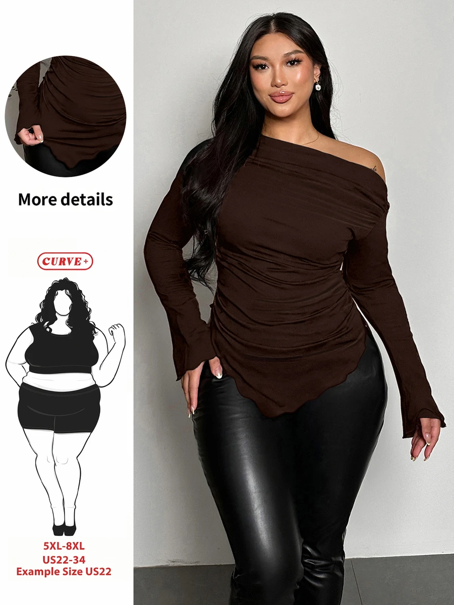 SHEIN CURVE+ 大尺碼女款棕色純色不對稱下擺抓皺肩長袖修身時尚T恤/秋冬 - 彩色 - 查看 1
