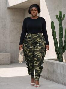 CurvyTilda Plus Size Camouflage Ruffle Hem High Waist Stretchy Fashionable Leggings Fall - Multicolor - View 2