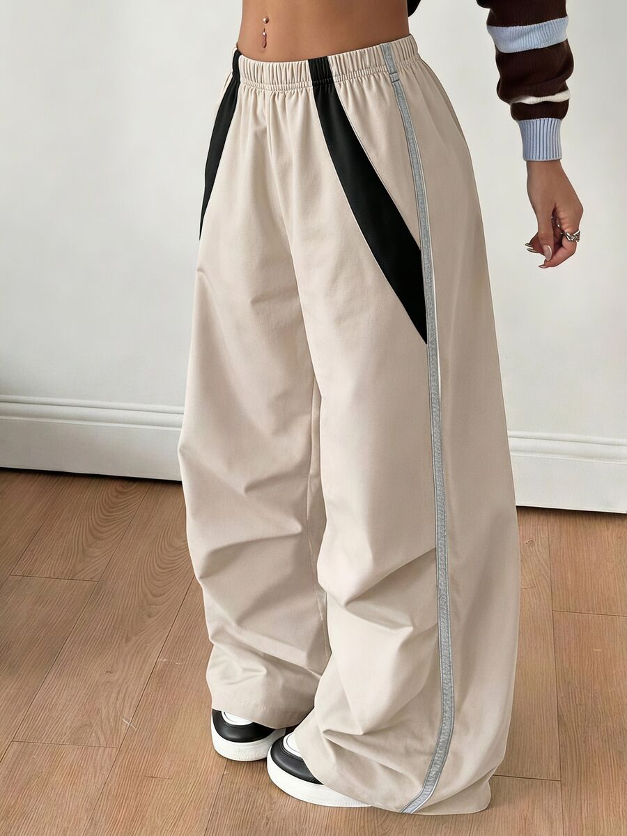 SHEIN 青少年女孩秋季服飾 直筒黑白格紋街頭風休閒制服運動拼接長褲 百搭運動褲 - 米色 - 查看 1
