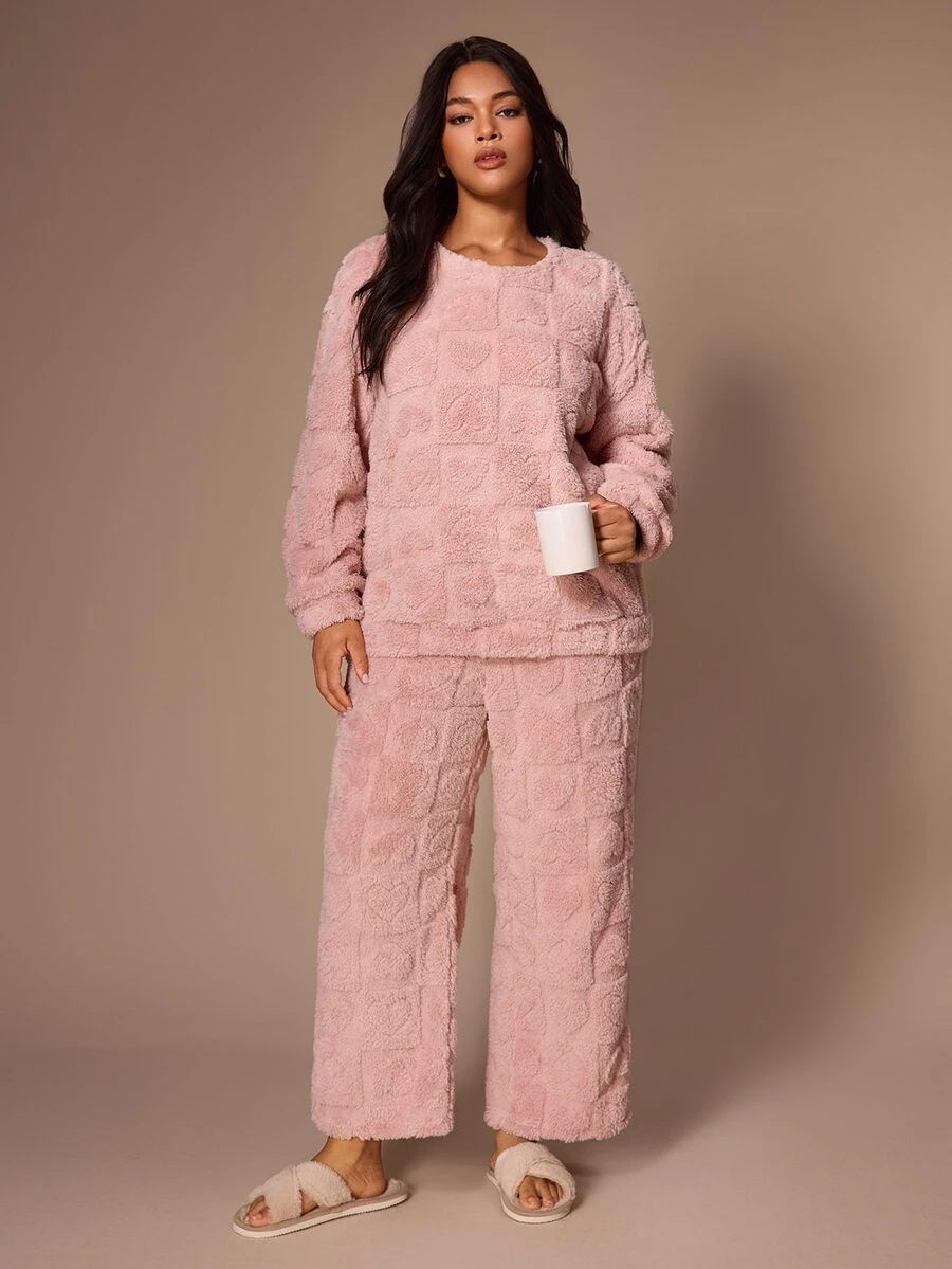 Lazeform Women's Sweet Heart Jacquard Plush Pajama Set, Round Neck Long Sleeve Top And Long Pants, Plus Size Loungewear 2-Piece Set - Pink - View 1