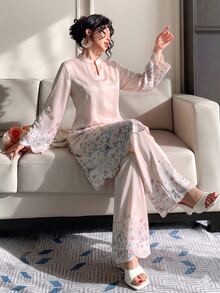 Modelyn Spring Summer New Soft Pink Floral Print Women's Two Piece Set, Loose Long Sleeve Top With High Waist Straight Leg Pants, Elegant Sweet Casual - Pink - View 10
