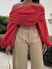 Alexandranx Women's Fashion Solid Color Off-Shoulder Lantern Sleeve Cropped Top - Red - View 3