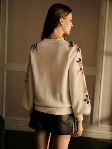 MOTF PREMIUM WOMEN'S FLORAL EMBROIDERED RAGLAN SLEEVE SWEATER - Apricot - View 4