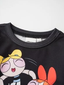 THE POWERPUFF GIRLS X SHEIN طقم كاجوال للبنات الرضع ببلوزة رياضية طويلة الأكمام وبنطال رياضي بطبعة كرتونية - الأسود - مشاهدة 4