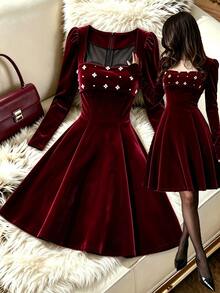 GlowEve Women's Autumn/Winter New Elegant Glamorous Beaded Decor Red Dress - Burgundy - View 3