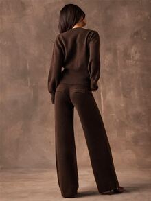 SHEIN BAE Setelan Kardigan Rajut Lengan Panjang Kancing Tunggal dan Celana Rajut Warna Polos Kasual untuk Wanita - Coffee Brown - View 2