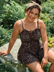 Swim Mod 大码女式碎花褶皱前部可调节肩带度假沙滩连衣裙，配比基尼泳裤 - 彩色 - 查看 1
