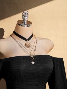 SHEIN ICON 女款大尺碼復古性感Y2K簡約通勤派對約會晚餐都市現代優雅露肩喇叭袖黑色針織洋裝秋季 - 黑色 - 查看 5