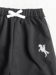 SHEIN 小男孩刺繡動物連帽拉鍊夾克與側條紋慢跑長褲 2件式休閒運動套裝，適合秋冬校園日常穿著 - 黑色 - 查看 7