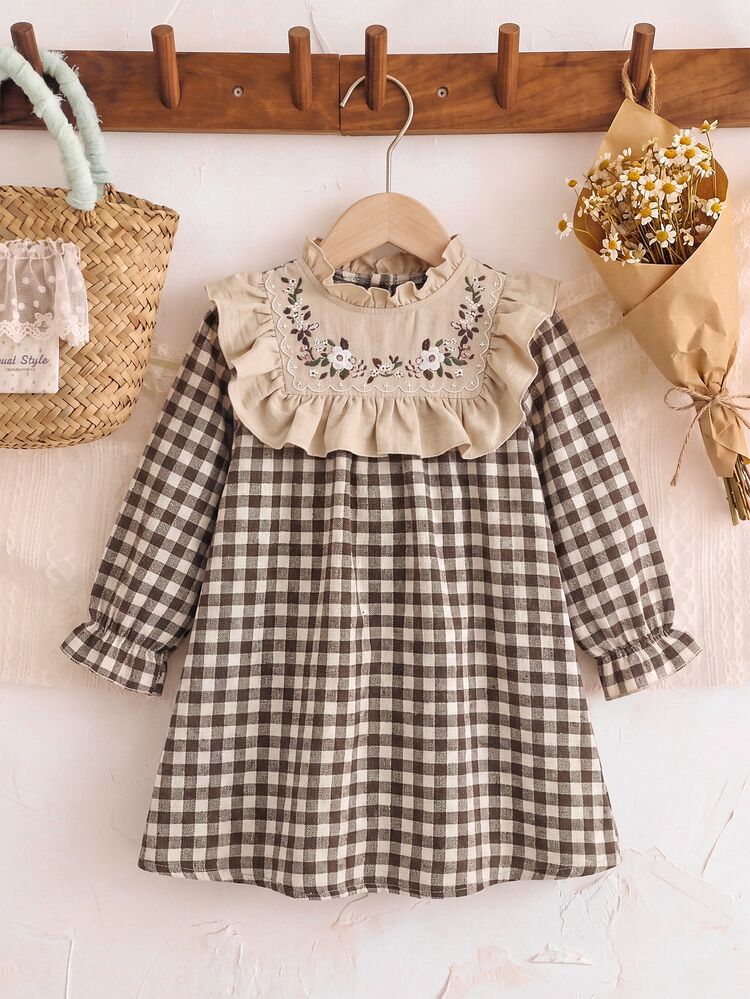 SHEIN Young Girl Young Girl Woven Solid Color Floral Pattern Ruffle Hem Casual Dress - Khaki - View 12