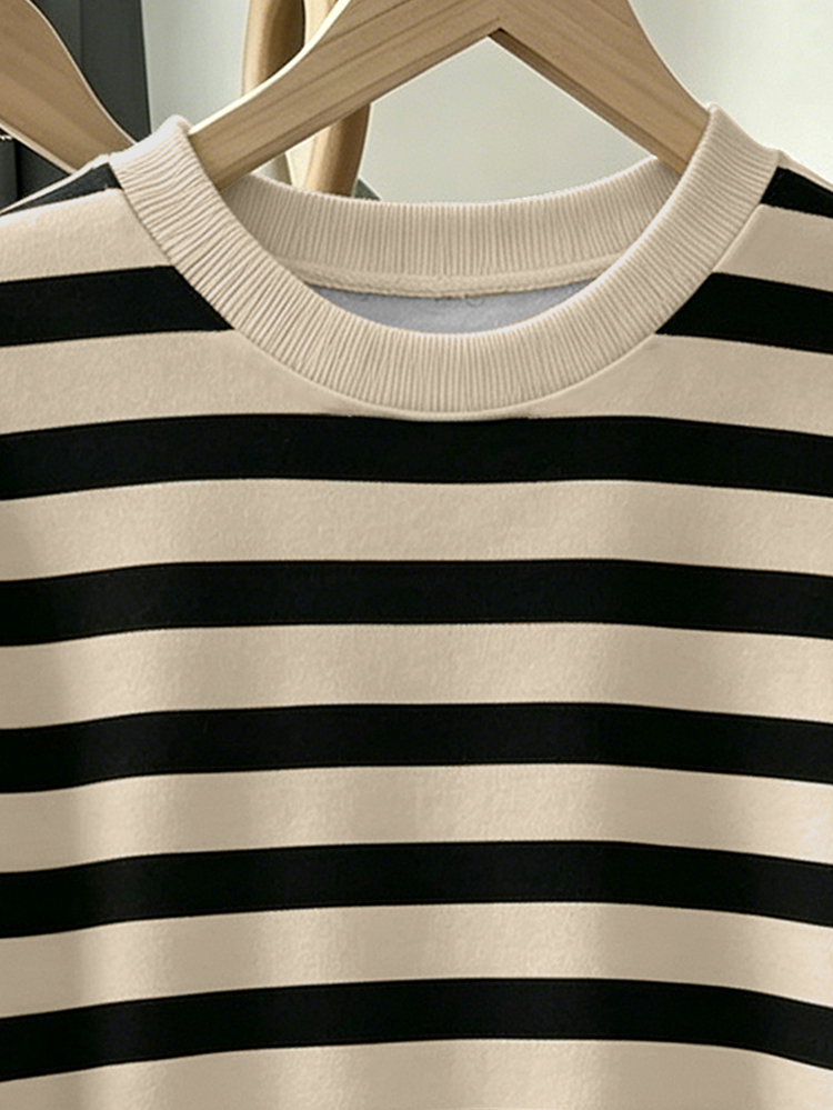 SHEIN Tween Girls Vintage Basic Black And White Striped Print Crew Neck Drop Shoulder Fleece Sweatshirt Street Retro Style Casual Fall Layering Y2K School - Multicolor - View 4