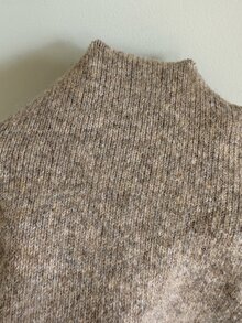 Aloruh Women's Autumn/Winter Warm Comfortable Versatile Khaki Color Sweater With Fur Collar Patchwork Long Sleeve Pullover Knit Top - Khaki - View 7