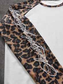 AXEPEAK Men's Leopard Print Patchwork Letter Embroidery T-Shirt - White - View 4