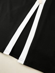 SHEIN Franclia Women's Autumn/Winter Commute Elegant Slim Fit Long Sleeve Colorblock Button Decor V-Neck Long Dress - Black and White - View 4