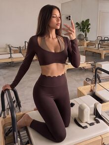 Eassivo 1pc Women's Dark & Light Brown Colorblock Cutout Long Leg Two-Piece Yoga Sports Set - Multicolor - View 1