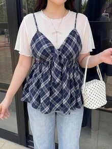 SHEIN Unity 大尺碼女款純色圓領短袖上衣與格紋百褶細肩帶上衣休閒日常套裝 - 藍白色 - 查看 10
