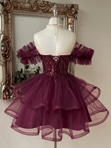 Lovelzi Elegant Glamorous Fashion Deep Red Sequin Embroidered Patchwork Mesh Sweetheart Neckline Off-Shoulder Puff Sleeve Full Skirt Short Dress Suitable For Wedding Guest, Prom - Burgundy - View 3