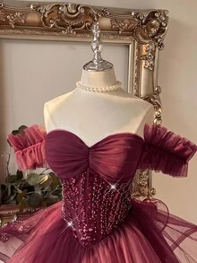 Lovelzi Elegant Glamorous Fashion Deep Red Sequin Embroidered Patchwork Mesh Sweetheart Neckline Off-Shoulder Puff Sleeve Full Skirt Short Dress Suitable For Wedding Guest, Prom - Burgundy - View 2