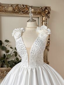 Lovelzi Elegant Luxurious White Sequin Embroidered Patchwork Satin Handmade Sequins 3D Floral Decor Deep V-Neck One Shoulder Puff Hem Dress Suitable For Wedding Gift Party - White - View 6