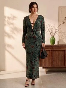 EastFlair Plus Size Women's Jacquard Deep V-Neck Long Sleeve Fitted Sexy Fashion Dress Fall/Winter Chinese Style Chic Dress Party Dress - Green - View 4