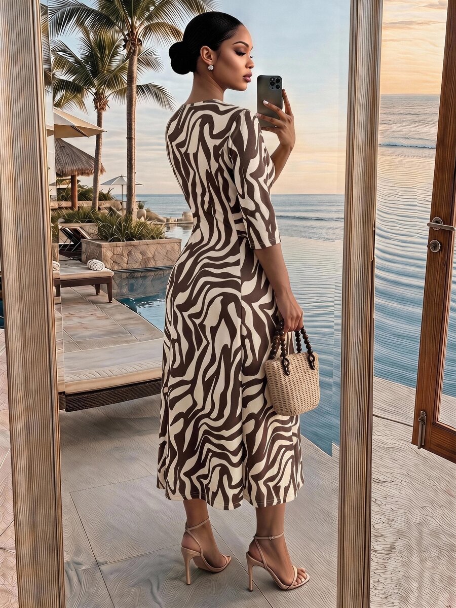SHEIN Lady CURVE Plus Size Women Zebra Print Round Neck Short Sleeve Elegant Dress - Multicolor - View 1