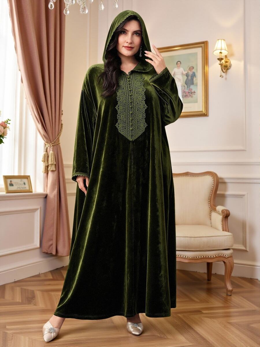 Al Najma عباية نسائية مقاس كبير بتصميم أزرار ودانتيل متباين مع بطانية رأس - أخضر عسكري - مشاهدة 1