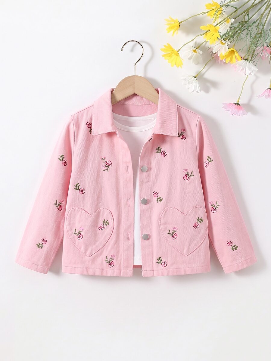 SHEIN 女童牛仔夾克外套 春/秋新款 田園俏皮休閒風 粉色 經典牛仔領搭配彩色花卉刺繡 兩側心形口袋 修身寬鬆版型 親膚柔軟面料 百搭時尚 日常穿著適用於上學、出遊等多種場合 - 粉色 - 查看 1