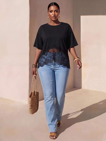 Zivah Plus Size Women's Lace Patchwork Cropped Top,Black Summer Elegant Sexy Formal Brunch Dinner Going Out Vacation Evening Round Neck Short Sleeve Tee
