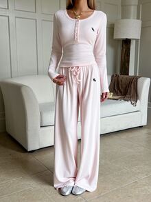 SHEIN EZwear Women's Knight Print Button Half-Placket Long Sleeve T-Shirt And Pants Casual Daily Lounge Outfit Set Light Pink Fall - Pink - View 4