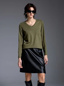 Trelyra SZ195 Military Green V-Neck Pocket Long Sleeve T-Shirt - Army Green - View 5