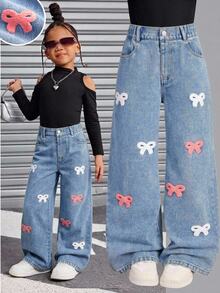 SHEIN Genkimix Kids 女童秋季棉質水洗百搭時尚休閒舒適寬鬆設計，3D蝴蝶結毛巾刺繡，鬆緊腰帶附抽繩，適合四季、度假、返校季，藍色水洗寬鬆寬腿牛仔褲 - 淺色水洗藍 - 查看 3