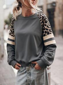 Elafinee Women's Casual Contrast Leopard Crew Neck Raglan Sleeve Pullover Sweatshirt, Spring/Autumn,Long Sleeve Top,Graduation,Teacher,Back To School Fall - Grey - View 1