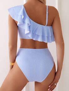 SHEIN Swim Conjunto de top asimétrico con ribete de volantes a rayas de playa de verano para mujeres y bikini inferior - Azul y blanco - Ver 4