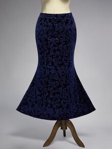 ROMWE Plus Size Women's Velvet Dark Floral Gothic Style Mermaid Skirt - Navy Blue - View 8