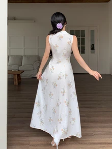 Modelyn 时尚浪漫的女士长款花卉印花连衣裙，采用特殊面料制成 - 杏色 - 查看 2