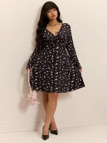 CovetEZ Autumn/Winter New Romantic Floral V-Neck Tie-Front Casual Long Sleeve Plus Size Dress Fall - Black - View 8