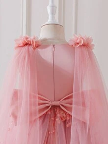 SHEIN 優雅香檳色花童禮服，無袖3D花卉刺繡公主長裙，附長款網紗披肩，適用婚禮、生日派對 - 粉色 - 查看 7