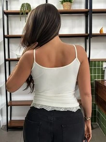 REIGN AVE 純色修身彈性底層蕾絲飾邊吊帶背心休閒度假夏季女款背心上衣 - 杏色 - 查看 2