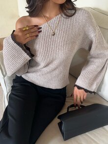 Aloruh كنزة نسائية جديدة للخريف/الشتاء بلون الشوفان مع كتف غير متماثل وأكمام واسعة بألوان متباينة - لون مشمشي - مشاهدة 5